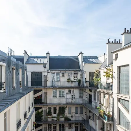 Bright Apartment- Balcony Near The Eiffel Tower *
