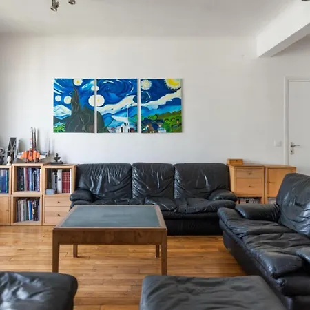 Bright Apartment- Balcony Near The Eiffel Tower 파리